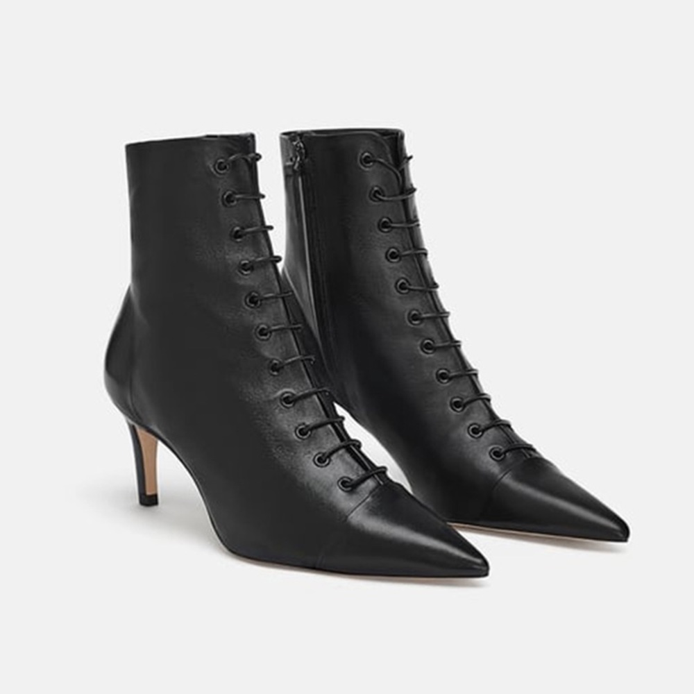 🚫SOLD🚫 Zara Leather Lace-Up Mid-Heel Ankle Boots